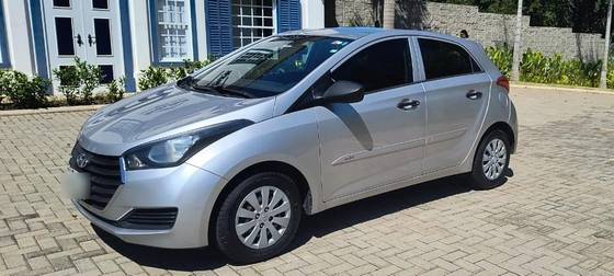 HYUNDAI HB20 1.0 COMFORT 12V FLEX 4P MANUAL HYUNDAI HB20 1.0 COMFORT 12V FLEX 4P MANUAL